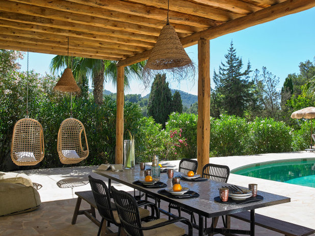 Mediterranean Patio by THE BLUE PEARL. Home Remodeling & Construction.