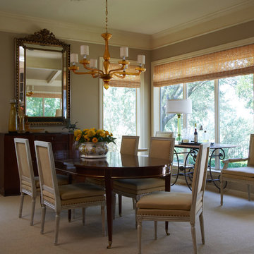 LAKE HOUSE CHARM
