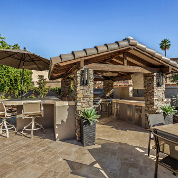 AZZA Scottsdale - Backyard