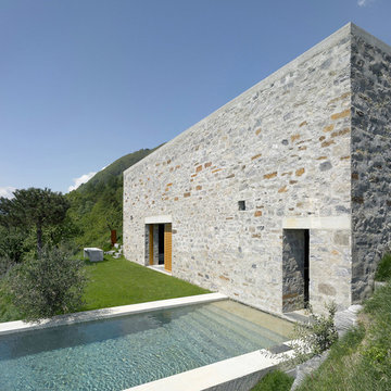 Swimming pools, pool copings, pool decks & pool fountains