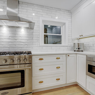Cambria Britannica Kitchen by Chris