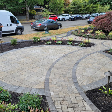 West Seattle Front Yard Patio