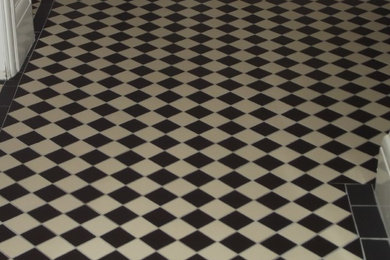 AH, Black & White Victorian reproduction Geometric floor.