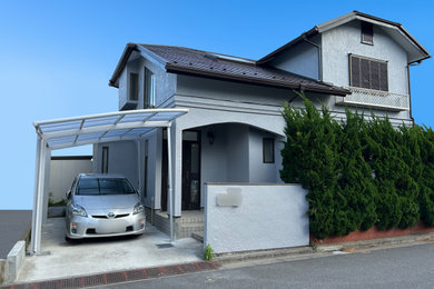 他の地域にあるおしゃれな家の外観の写真