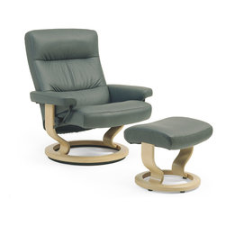 Pacific by Stressless - Recliner Chairs