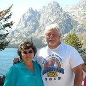 Terrie N Larry Webbs foto