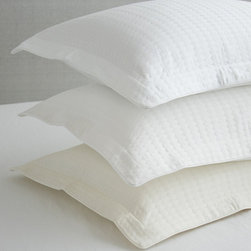 Picasso Matelass&eacute; - Bed Pillows