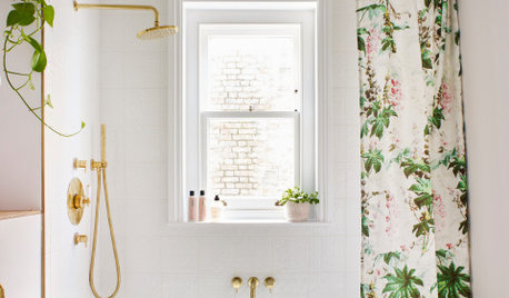 18 Beautiful Bathrooms That Will Make You Want a Shower Curtain