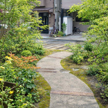 自然を感じる雑木の庭 / Natural style Japanese garden