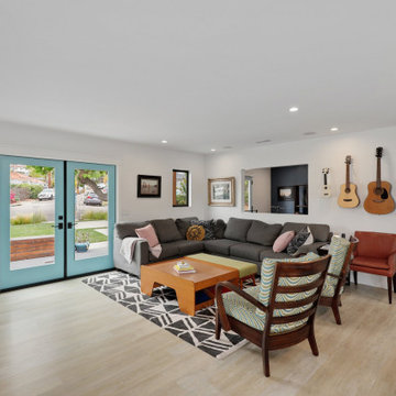 Carlsbad Modern Beach Cottage - Renovation + Addition