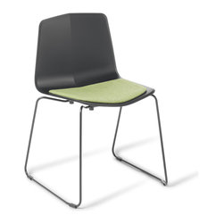 Stratos Sled chair in black, with seat pad - Dining Chairs