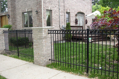 Echelon Majestic Aluminum Fencing with Rings