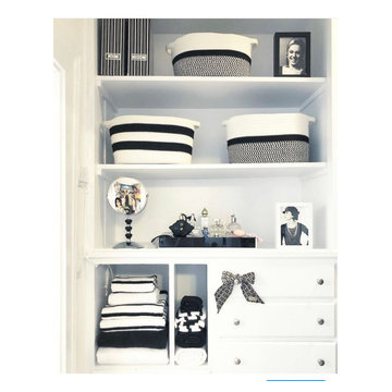 Women's Closet
