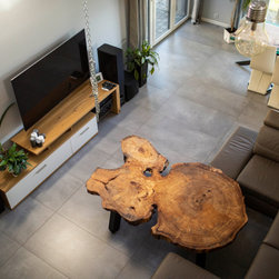 Huge Black Poplar slice coffee table - Coffee Tables