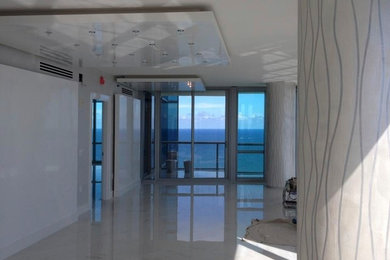 Example of a large minimalist home design design in Miami