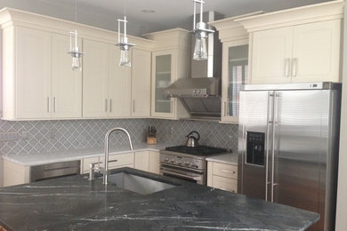 Kitchen photo in DC Metro