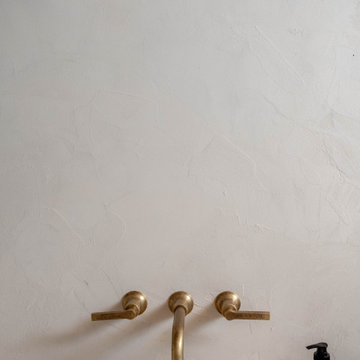 Urbanology Cottage HGTV