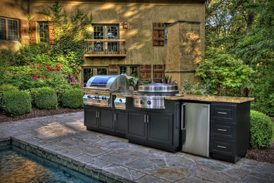Elegant patio photo in Portland