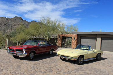 Example of a trendy garage design in Phoenix