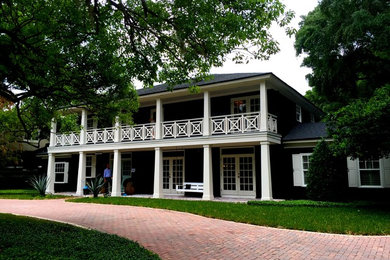 Remodeled Stately Colonial to Transistional Home in Winter Park