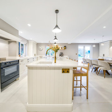 Belgravia Kitchen in Porcelain by Rever Kitchens