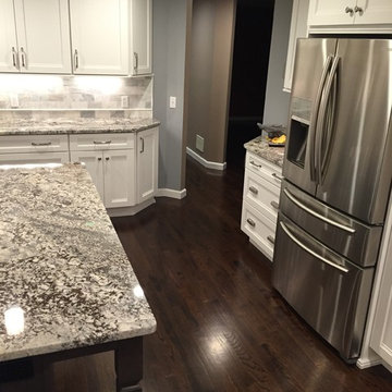 Bethel Kitchen - Large