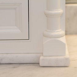 Ridgewood, NJ - Traditional - Bath - Bathroom Vanities And Sink Consoles