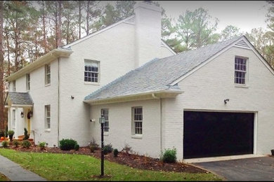 Traditional exterior home idea in Richmond