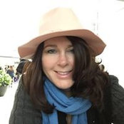 Elizabeth Bardelli's photo