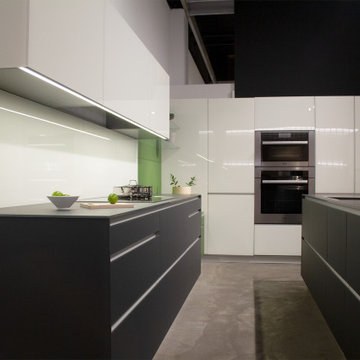 Dom Chicago Showroom