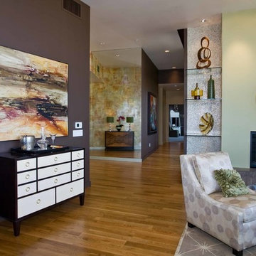 Penthouse in the Pearl District: Living Room
