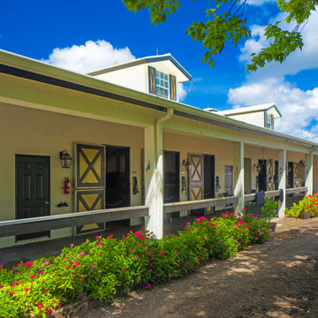 Polo Barn - Wellington , FL