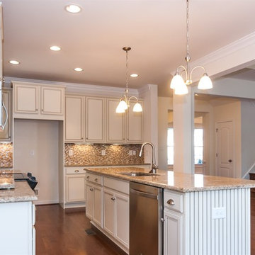 Governor’s Pointe – ONE HOME REMAINING!