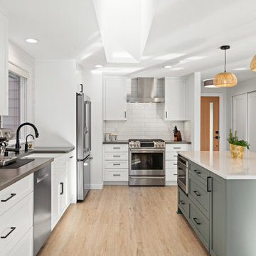BRIGHT AND FUNCTIONAL KIRKLAND KITCHEN