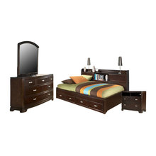 Kuhu's bedroom