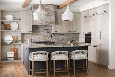 Kitchen - contemporary kitchen idea in Grand Rapids