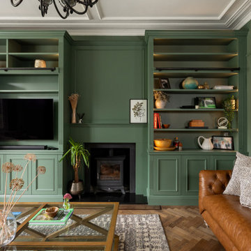 BESPOKE FITTED ALCOVE TV AND STORAGE CABINETS