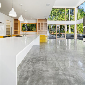 Striking Contemporary Custom Home in Grand Ridge