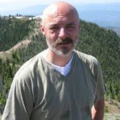 Kevin Peck's photo