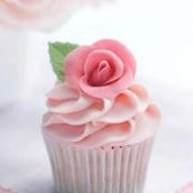 Molly Gee's photo
