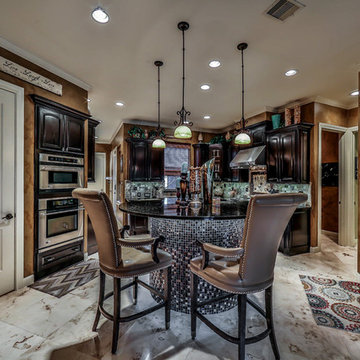 Kingwood-Traditional Home Staging and Decor