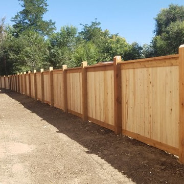 Commercial 6 ft Cedar Privacy Fence