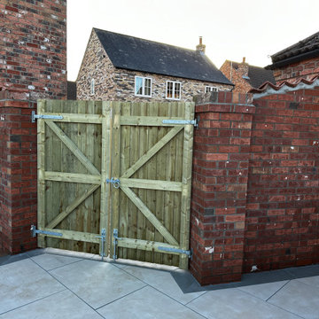 Braced Gates and Paving to a Walled Rear Yard