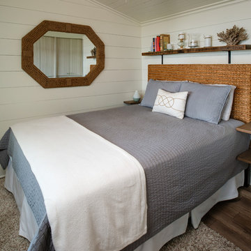 Strawberry Lake Cottage - Small space / Major Makeover