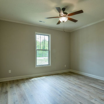1124 Lemongrass Drive