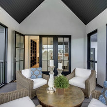 Screen porch