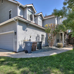 9496 Bowmont Way Elk Grove - Products