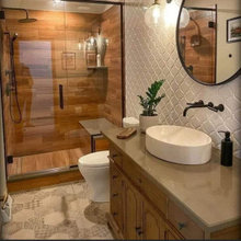 Sage Drive: Upstairs Bathroom