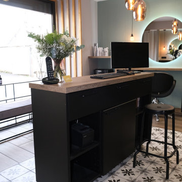 RÉNOVATION ET DÉCORATION D'UN SALON DE COIFFURE
