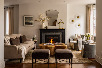 This is an example of a transitional living room in Ottawa.